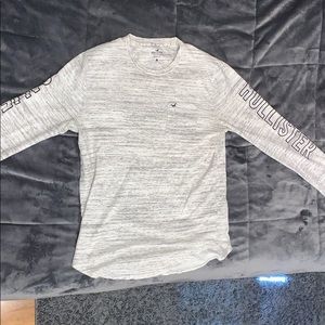 Small Hollister long sleeve tee